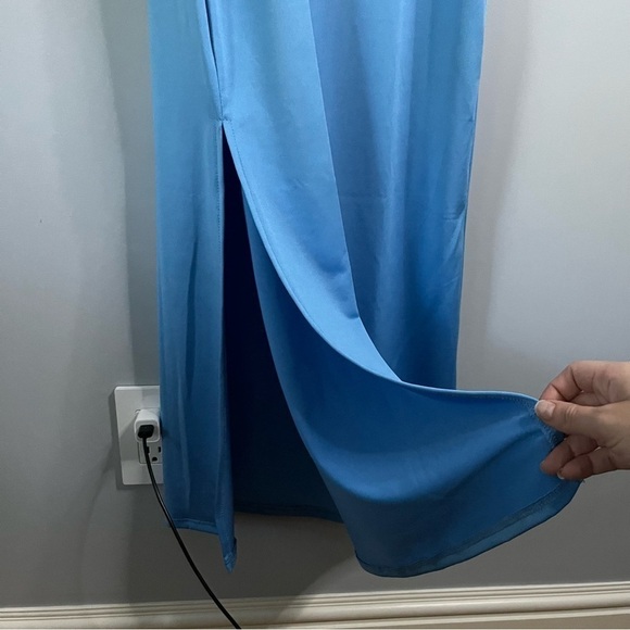 Urban Outfitters Silence + Noise Yasemine Asymmetrical Blue Maxi Dress Sz M NWT - Picture 9 of 16